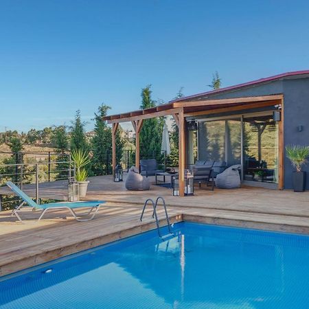 Private Pool Villa Ggki Skepasti Zewnętrze zdjęcie